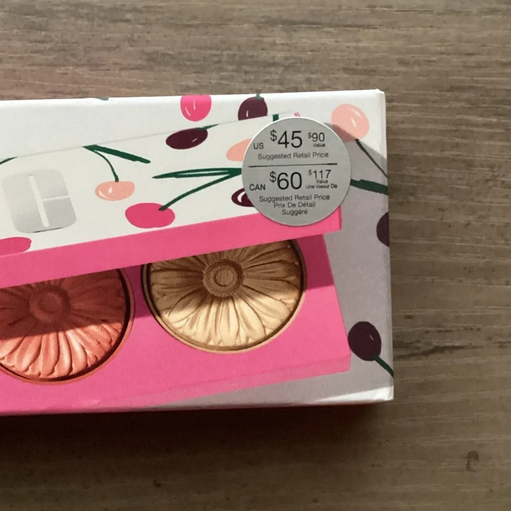 New Clinique Good to Glow Palette (Blush Pop & Highlighter) - Picture 9 of 10